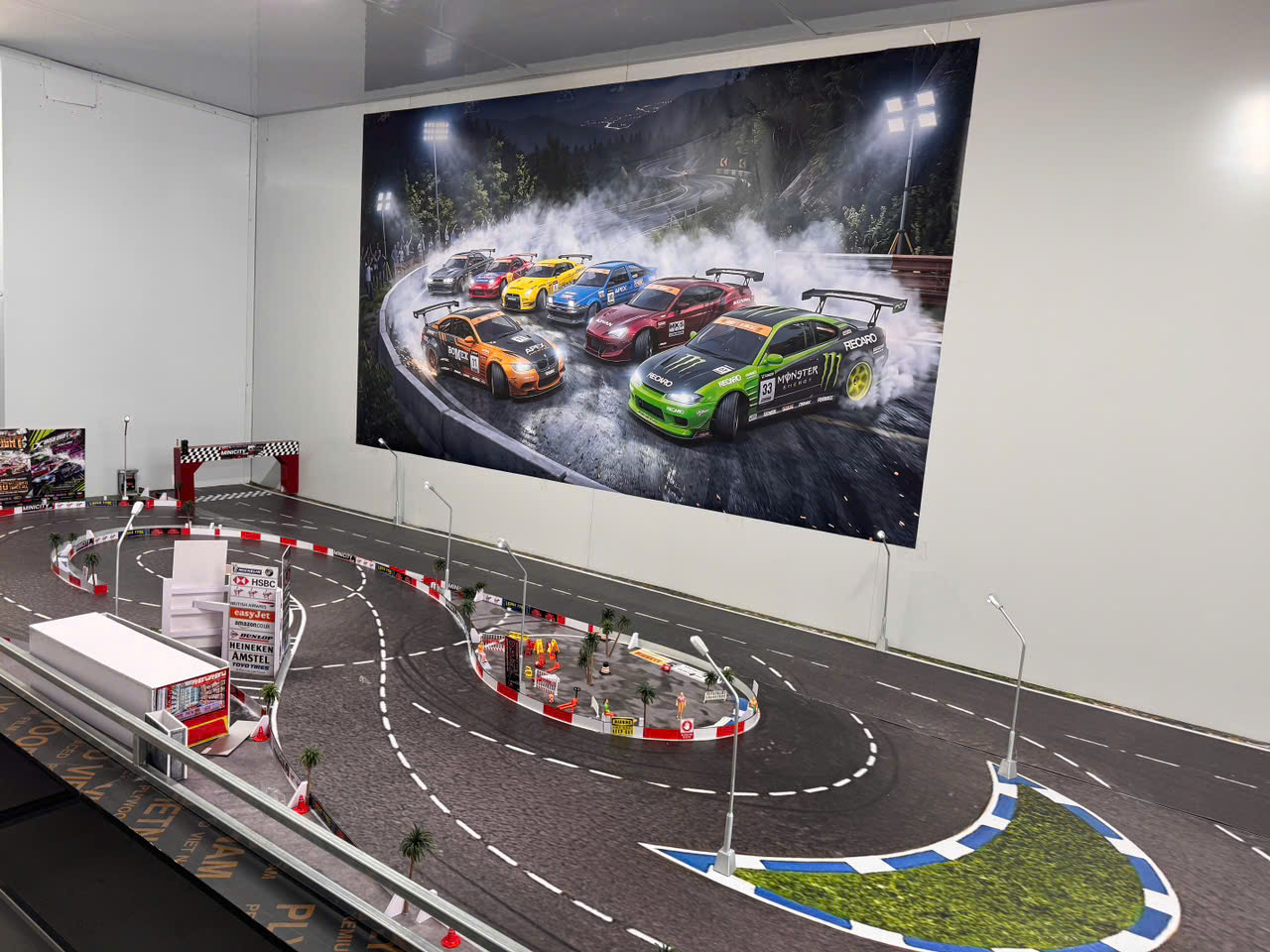 🏎️ Xe ô tô mô hình drift điều khiển từ xa — TRẢI NGHIỆM MIỄN PHÍ